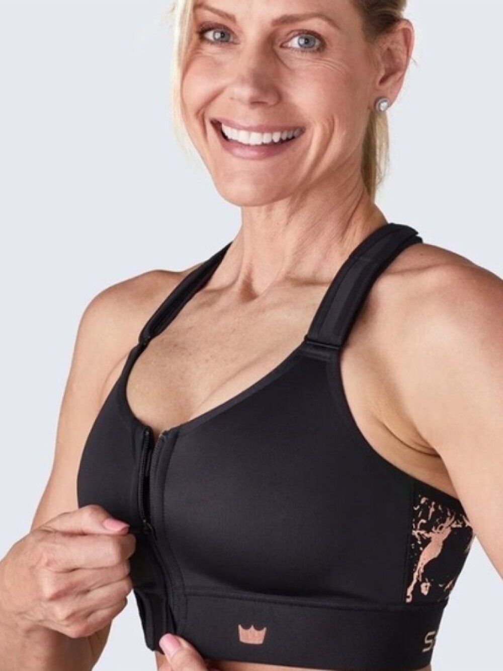 SHEFIT Medium Support Flex Adjustable Wire-Free Sports Bra in Black, size M